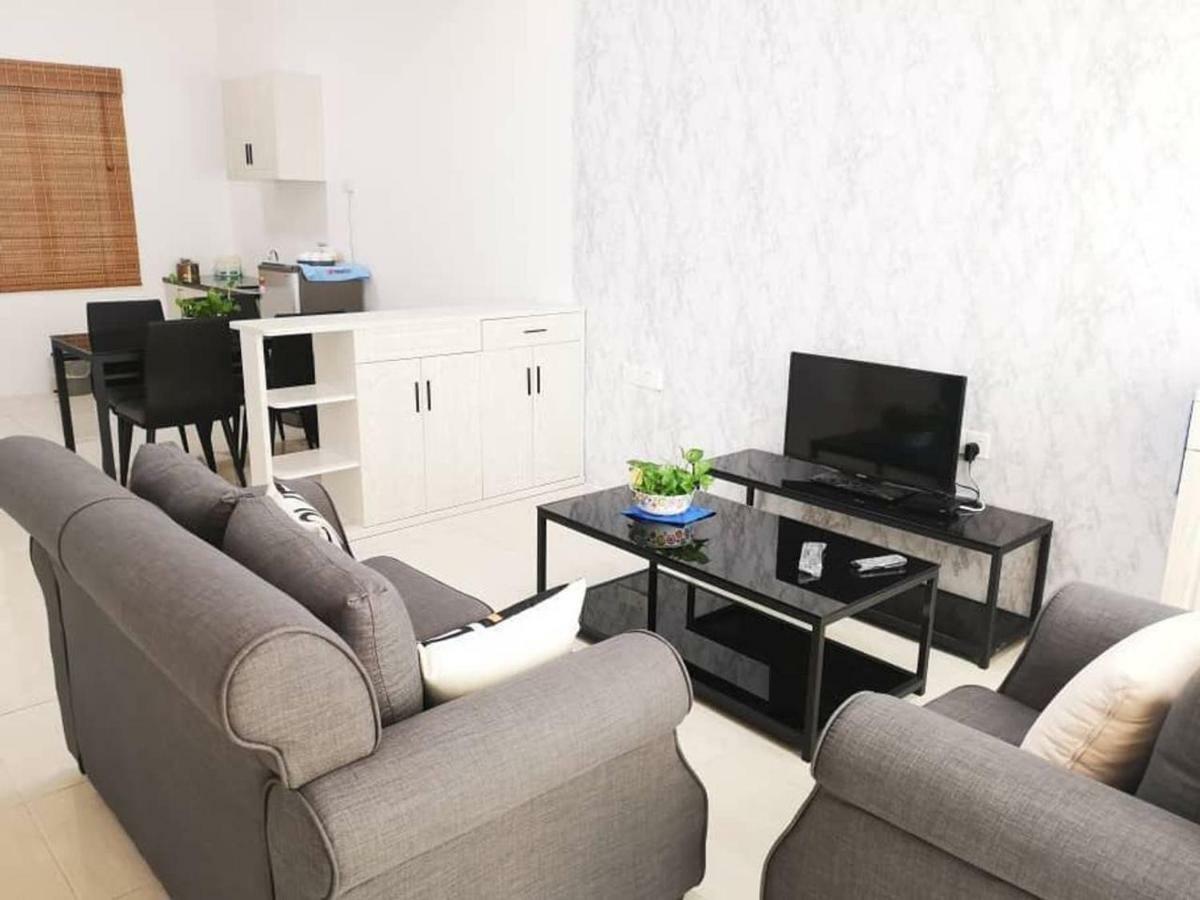 Cozy 3 Bedrooms Apartment Langkawi Kuah Exterior photo